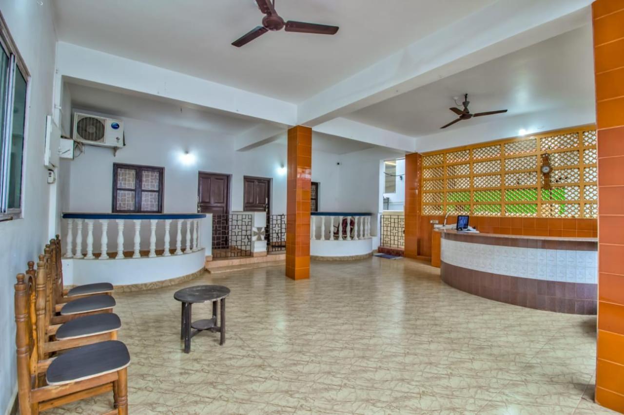 Advik Apartments Marmagao Ngoại thất bức ảnh
