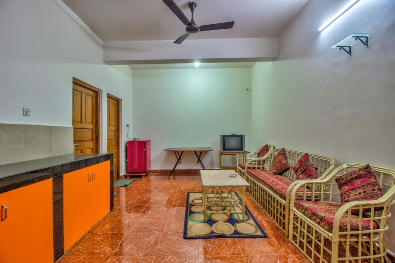 Advik Apartments Marmagao Ngoại thất bức ảnh